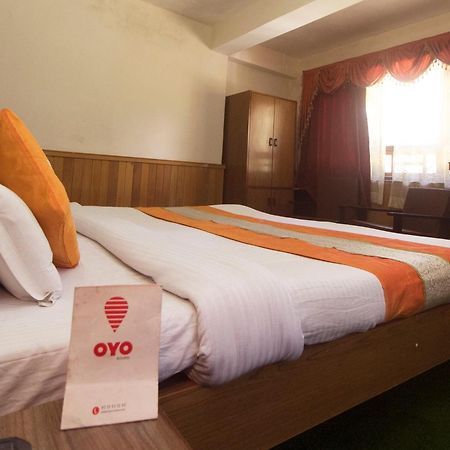 Oyo 10587 Vanjula Residency 甘托克 外观 照片