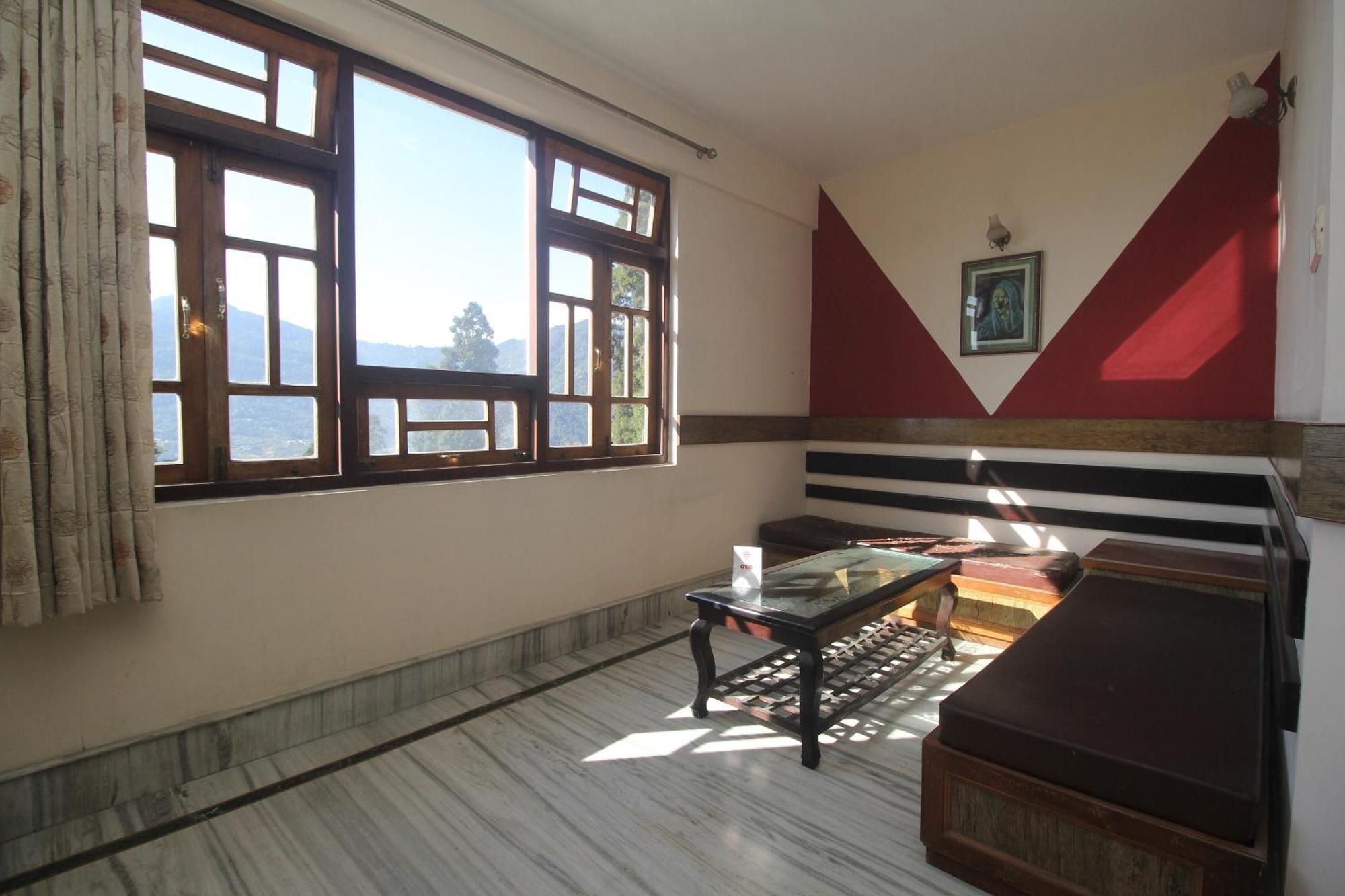 Oyo 10587 Vanjula Residency 甘托克 外观 照片