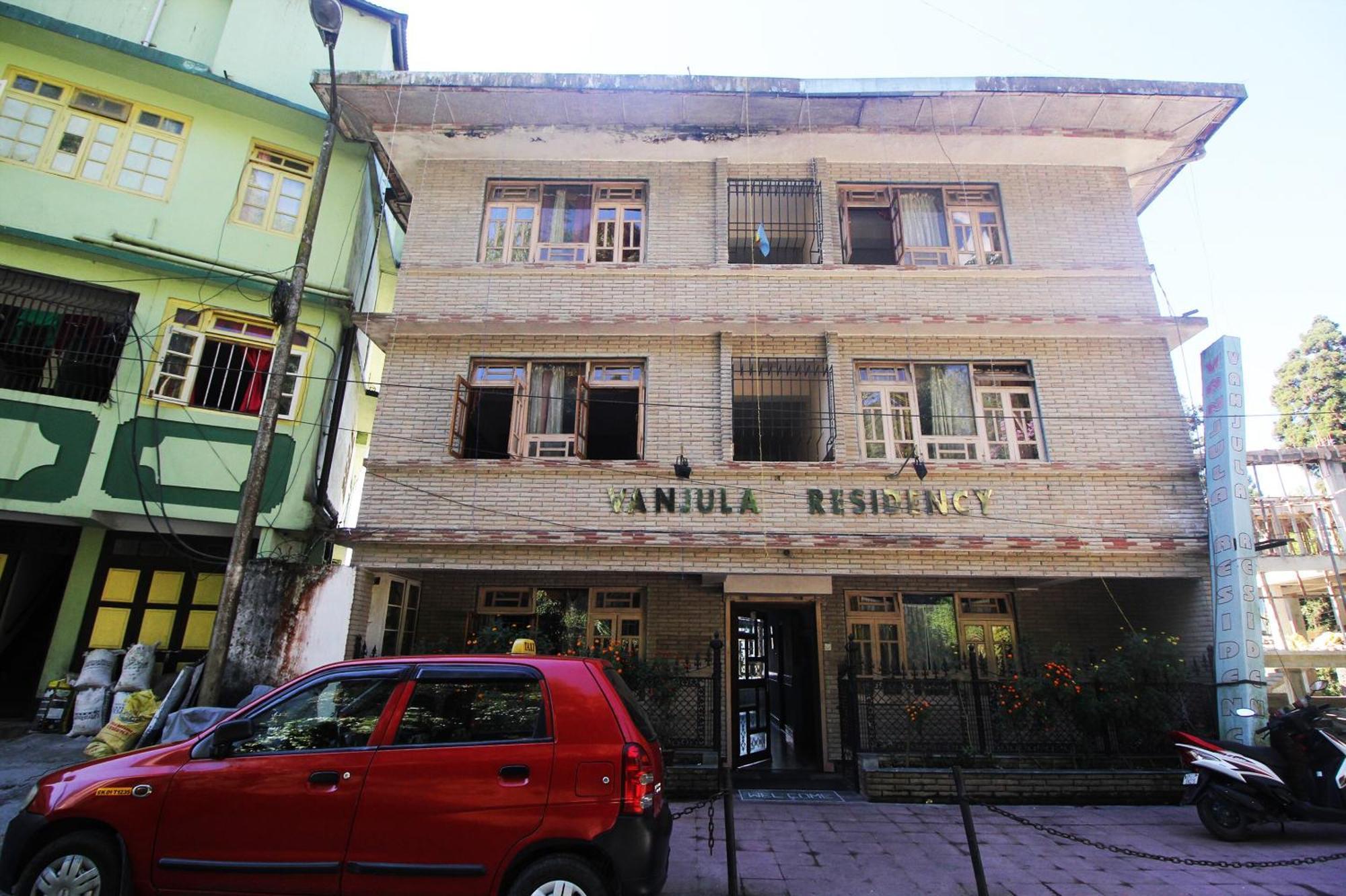 Oyo 10587 Vanjula Residency 甘托克 外观 照片